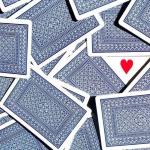 Bėrimas kortose santykiams Spėjimas ant kortelių santykiams namuose