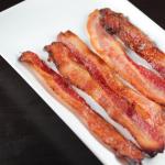 Fried bacon: cooking rules, use in cooking, recipes